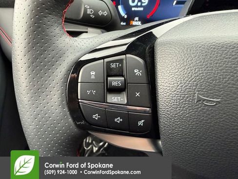 Certified 2025 Ford Explorer ST-Line image 24