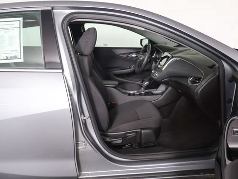 Used 2023 Chevrolet Malibu LT FWD image 27