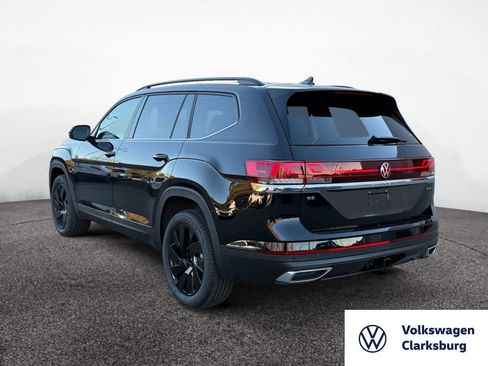 New 2026 Volkswagen Atlas SE image 3