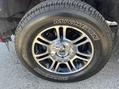 Used 2015 Ford F350 Platinum image 8