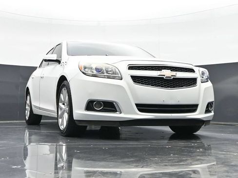 Used 2013 Chevrolet Malibu LT FWD image 42