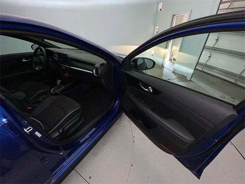 Used 2024 Kia Forte GT-Line image 24