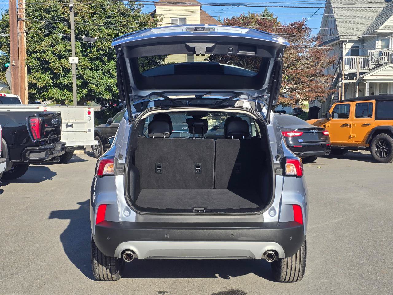Used 2022 Ford Escape Titanium AWD/4WD image 18