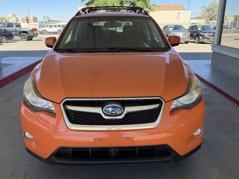 Used 2014 Subaru Crosstrek 2.0i Limited AWD/4WD image 3