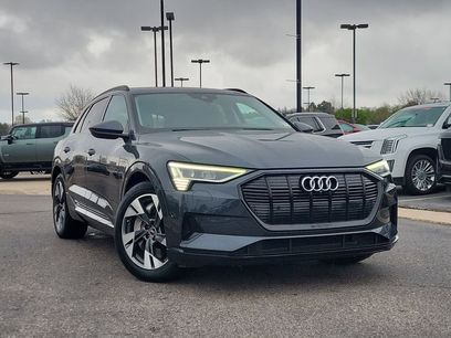 Used 2022 Audi e-tron Premium w/ Convenience Plus Package