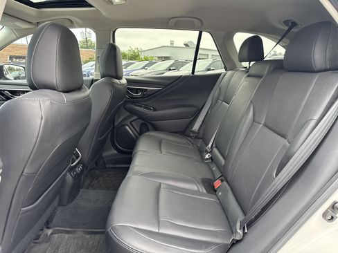 Used 2020 Subaru Outback Limited XT w/ Popular Package #2 AWD/4WD image 28
