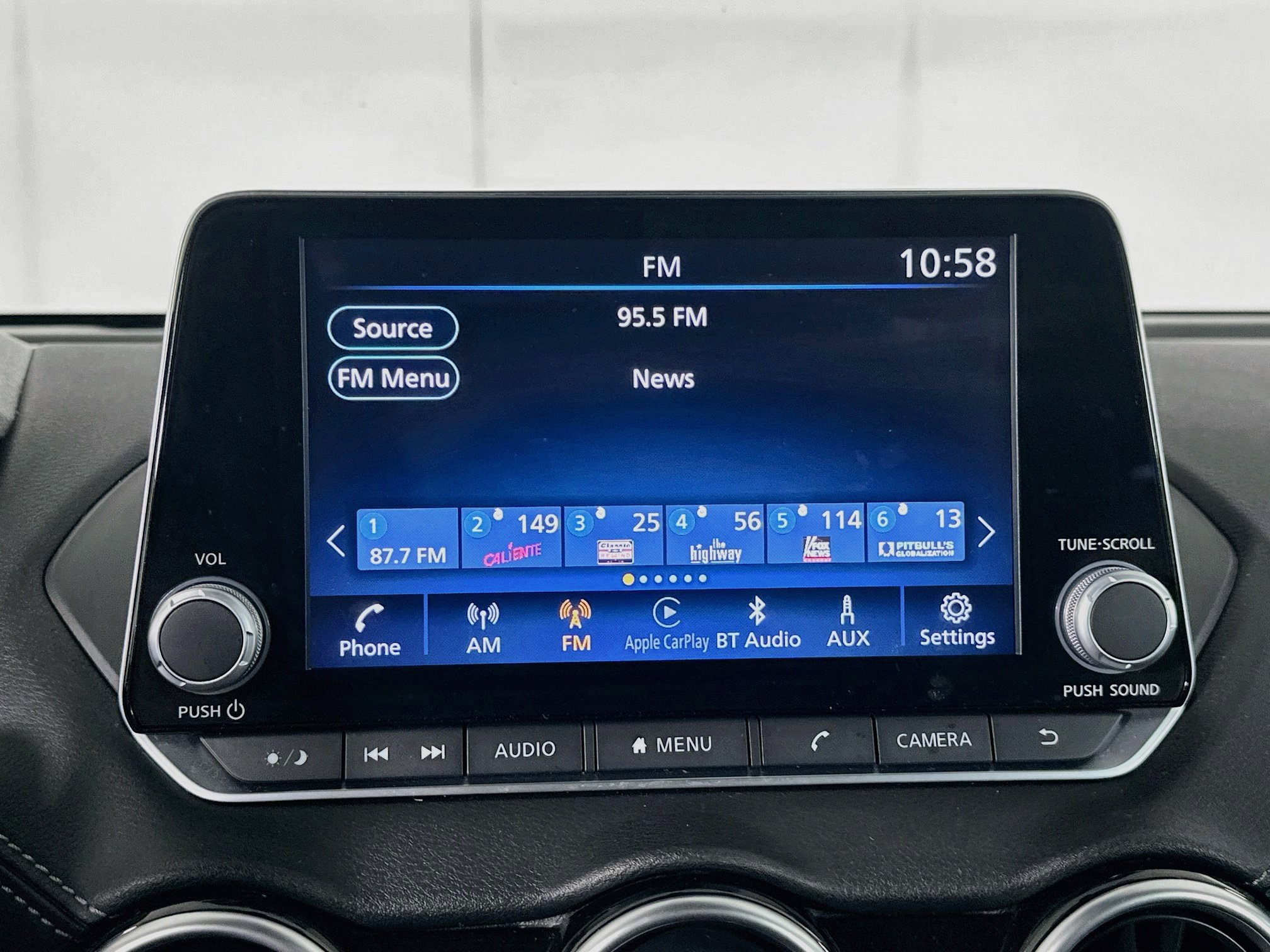 Used 2023 Nissan Sentra SV FWD image 21