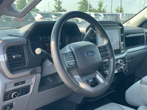 Used 2025 Ford F150 XLT w/ Equipment Group 301A Standard AWD/4WD image 9