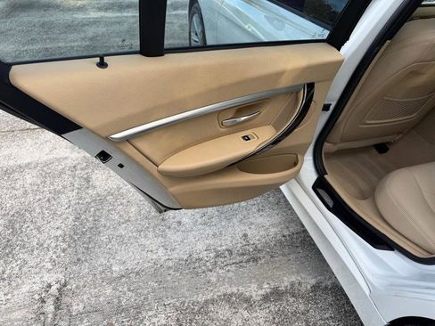 Used 2016 BMW 328i Sedan image 23