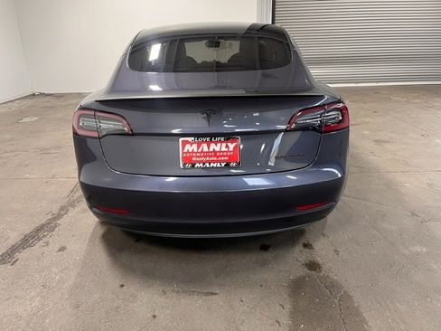 Used 2023 Tesla Model 3 Performance image 4