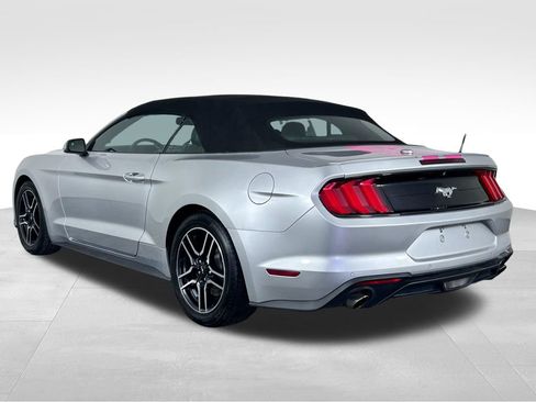 Used 2019 Ford Mustang Premium RWD image 8