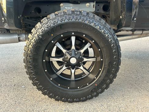 Used 2015 GMC Sierra 2500 Denali w/ Duramax Plus Package image 6