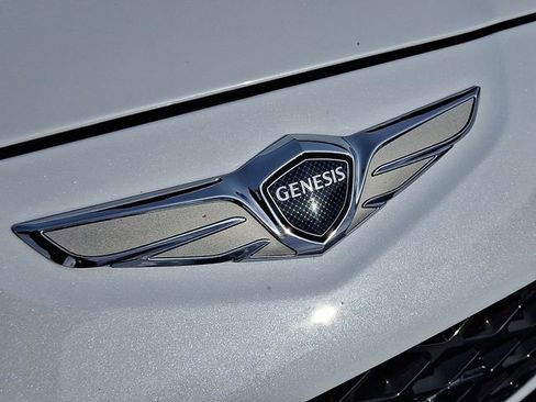 Used 2023 Genesis G70 2.0T w/ Sport Prestige Package image 31