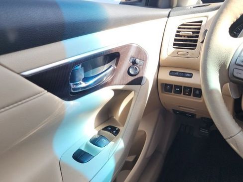 Used 2013 Nissan Altima 3.5 SL w/ Technology Pkg image 34