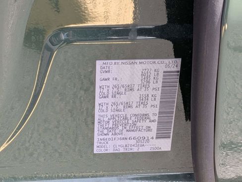 Certified 2024 Nissan Frontier SV image 33