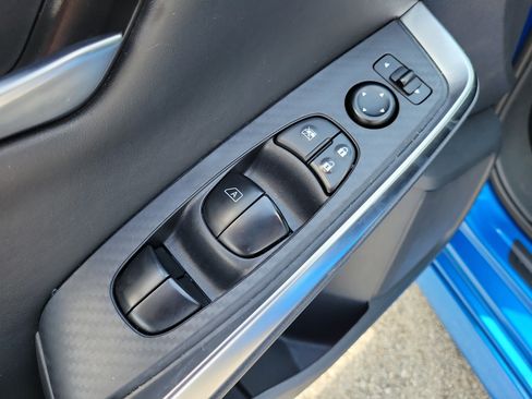 Certified 2024 Nissan Sentra SR FWD image 10
