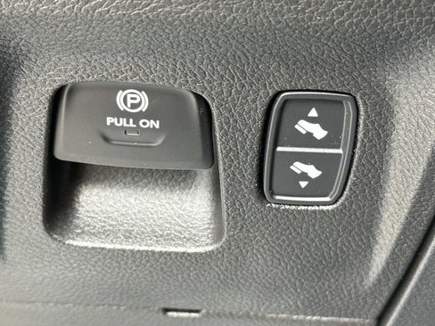 Used 2022 RAM 1500 Big Horn image 46