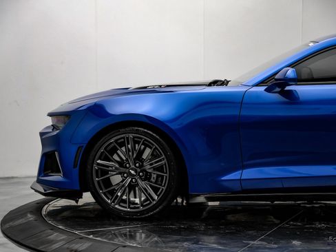 Used 2018 Chevrolet Camaro ZL1 image 6