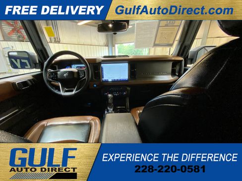 Used 2024 Ford Bronco Outer Banks AWD/4WD image 2