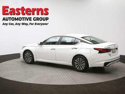 Used 2024 Nissan Altima 2.5 SV w/ SV Premium Package image 63