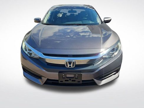 Used 2017 Honda Civic EX image 8