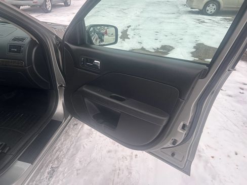 Used 2008 Mercury Milan Premier image 25