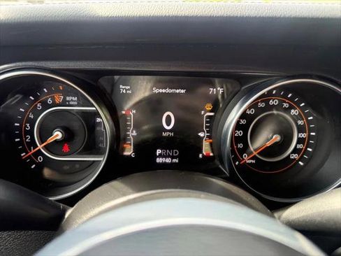 Certified 2022 Jeep Wrangler Unlimited Sahara AWD/4WD image 19