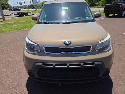 Used 2015 Kia Soul FWD image 8