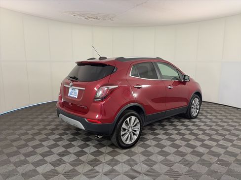Used 2020 Buick Encore Preferred w/ Safety Package AWD/4WD image 5
