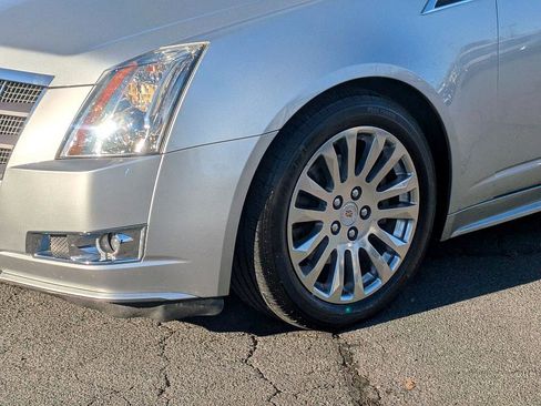 Used 2011 Cadillac CTS Performance image 9
