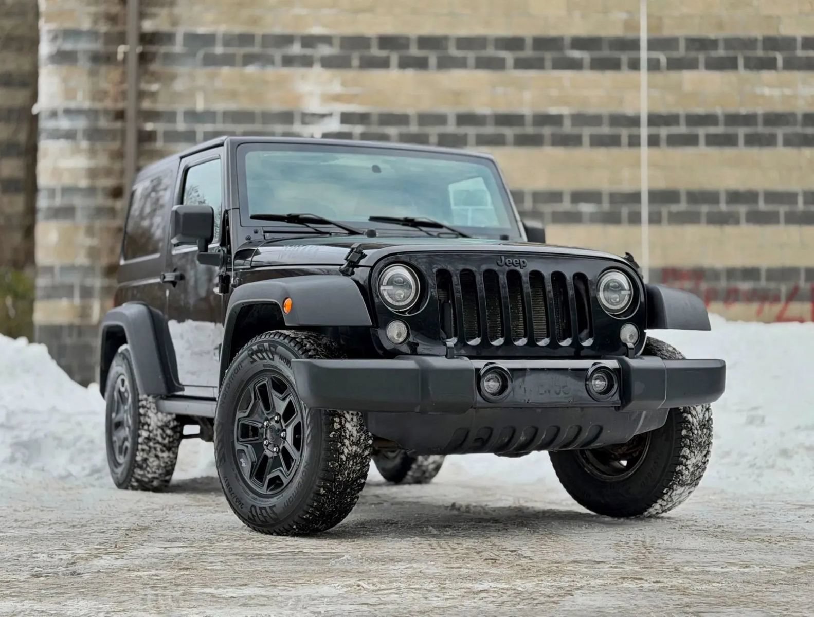 Used 2015 Jeep Wrangler Sport AWD/4WD image 1