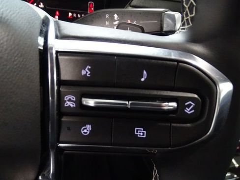 Used 2026 GMC Acadia Denali w/ Super Cruise Package AWD/4WD image 8