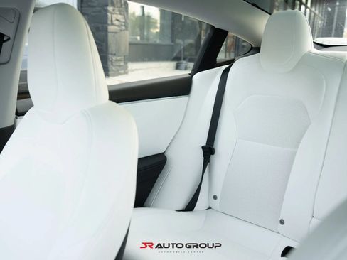 Used 2025 Tesla Model 3 Long Range RWD image 18