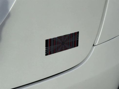 Used 2023 Tesla Model X Plaid image 34