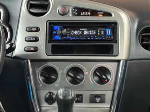 Used 2007 Toyota Matrix XR image 11