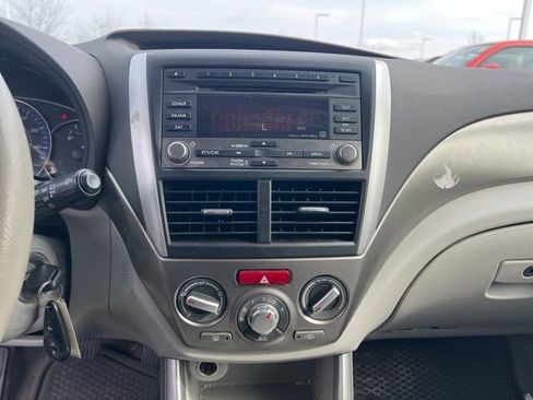 Used 2010 Subaru Forester 2.5X Premium image 16