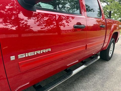 Used 2009 GMC Sierra 1500 SLE w/ Power Pack Plus AWD/4WD image 14