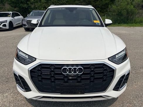 Certified 2023 Audi Q5 2.0T Premium Plus AWD/4WD image 2