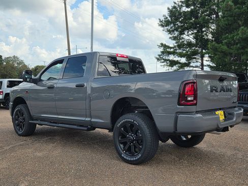 New 2026 RAM 2500 Tradesman AWD/4WD image 5