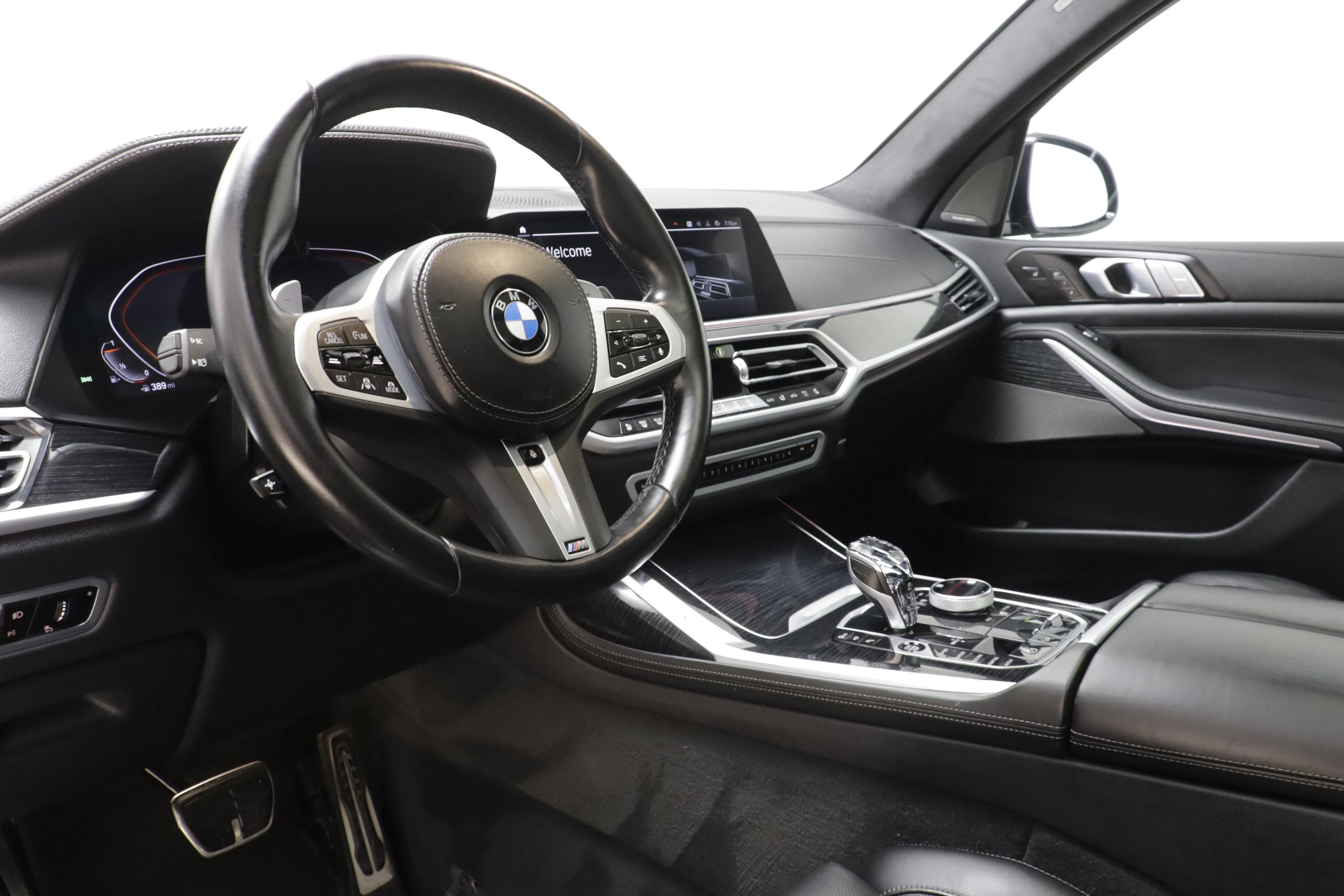 Used 2022 BMW X7 xDrive40i w/ M Sport Package AWD/4WD image 7