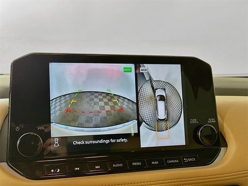 Used 2023 Nissan Rogue Platinum w/ Platinum Premium Package image 22