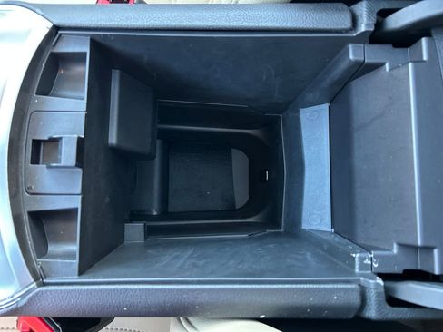 Used 2022 Ford Edge SEL w/ Convenience Package image 28