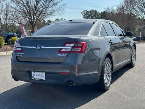 Used 2015 Ford Taurus Limited image 3