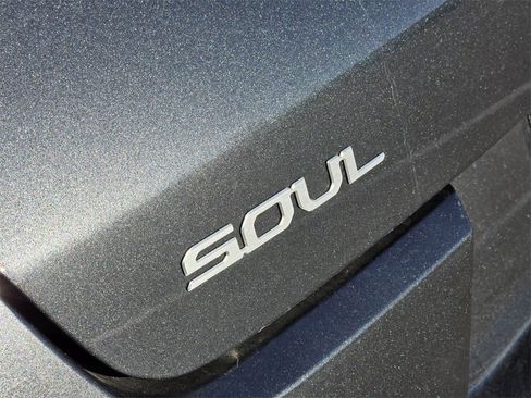 New 2025 Kia Soul S image 7