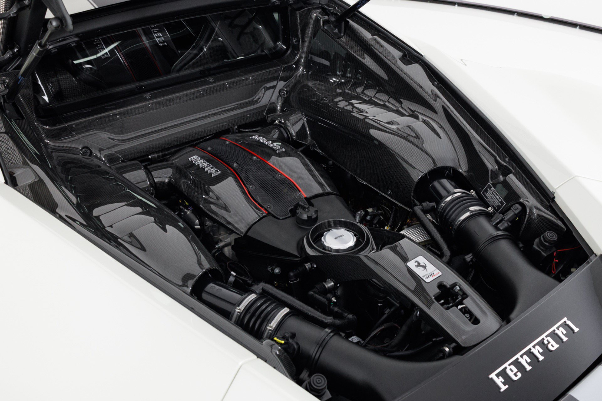 Used 2020 Ferrari 488 Pista Coupe RWD image 57