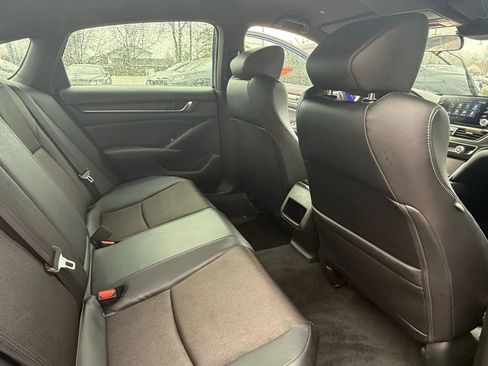 Used 2020 Honda Accord Sport image 10