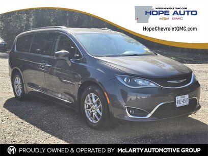 Used 2020 Chrysler Pacifica Touring-L