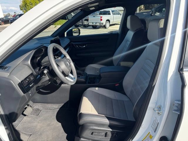 Used 2023 Honda CR-V Sport Touring image 17