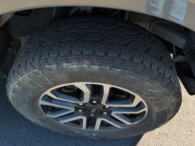 Used 2022 Ford Ranger Lariat w/ Tremor Off-Road Package AWD/4WD image 27
