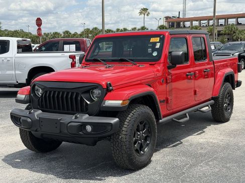 Used 2022 Jeep Gladiator Sport AWD/4WD image 9